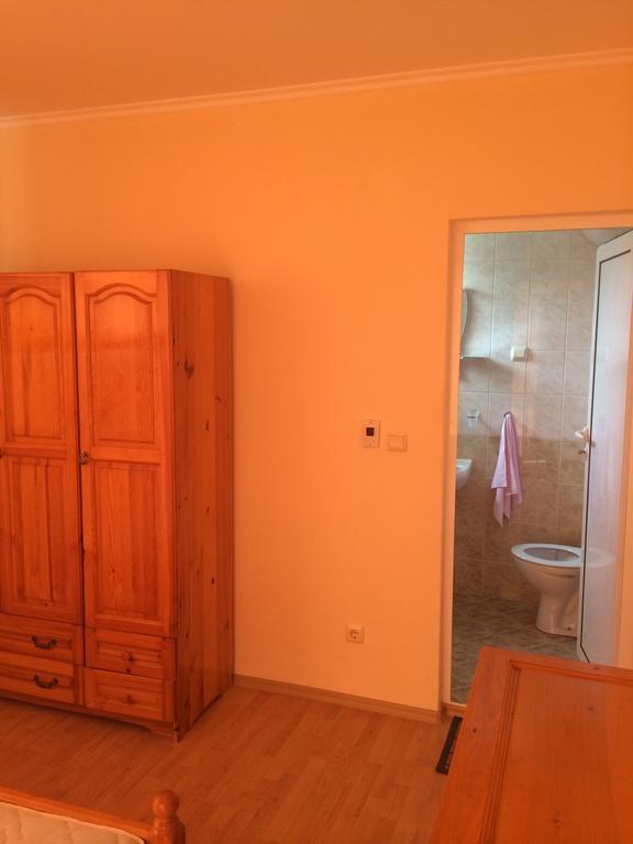 Sunrise Apartment Balchik Quarto foto